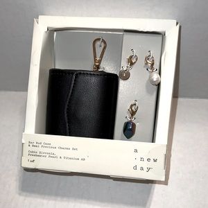 New-Ear bud leather case